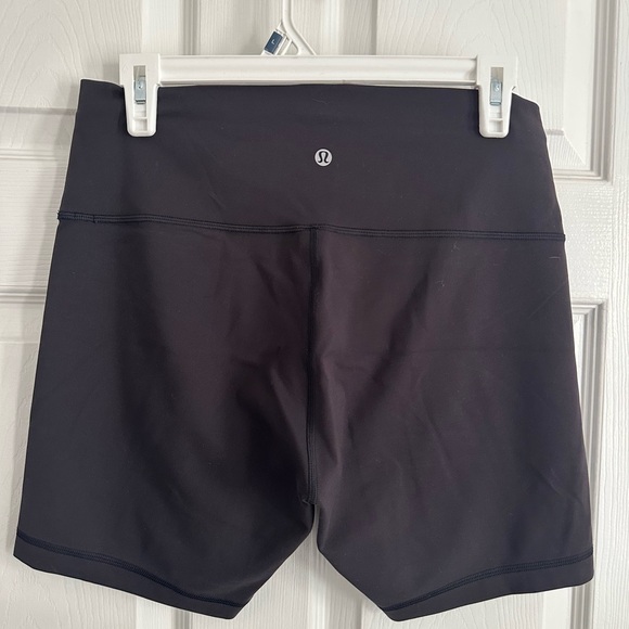 Lululemon shorts - Picture 2 of 3